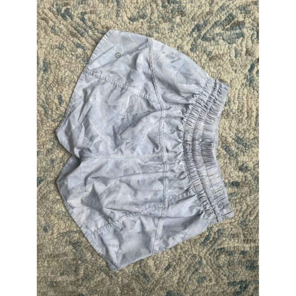Lululemon Womens Tracker Short IV (4-way Stretch 4